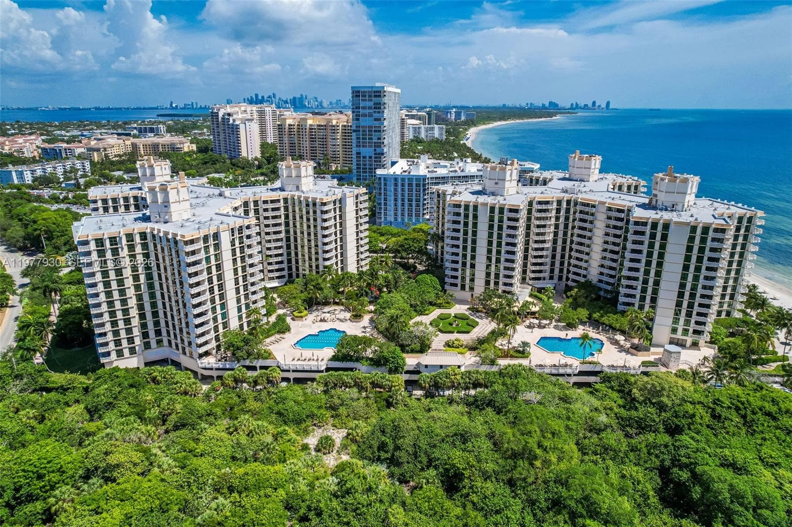 1121 Crandon Blvd # E1203, Key Biscayne, FL 33149 — zdjęcie 2