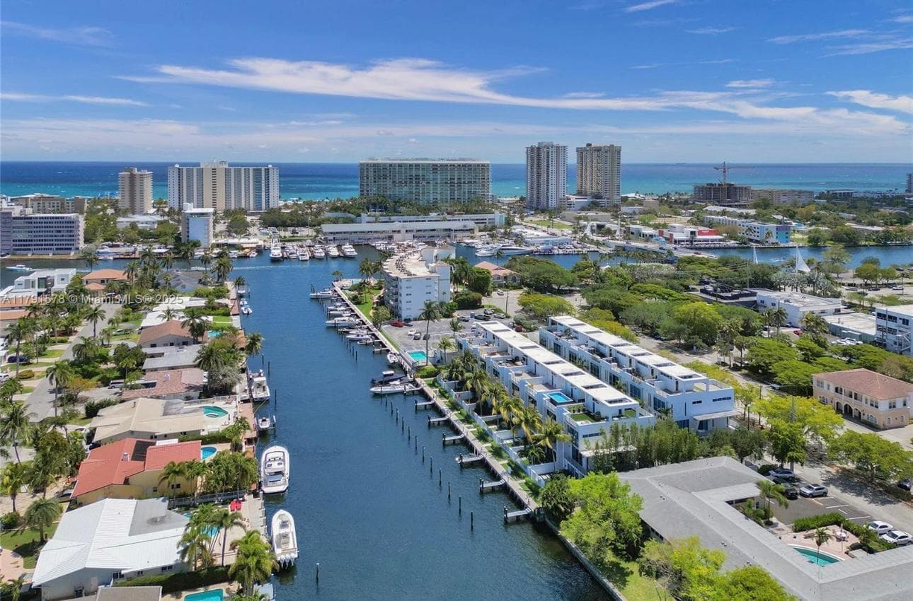 2743 NE 1st Street, Pompano Beach, FL 33062 — zdjęcie 2