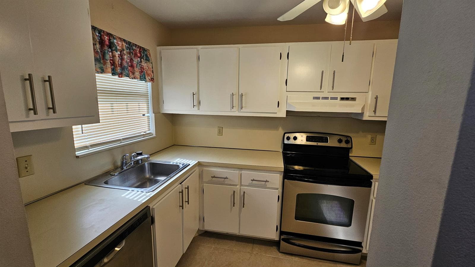 4640 Lucerne Lakes Boulevard W # 303, Lake Worth, FL 33467 — zdjęcie 2