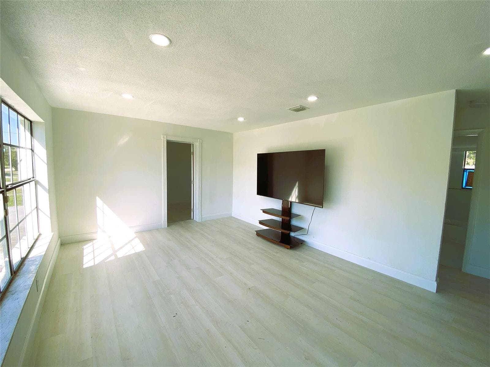320 NW 4th Avenue # 1, Deerfield Beach, FL 33441 — zdjęcie 4