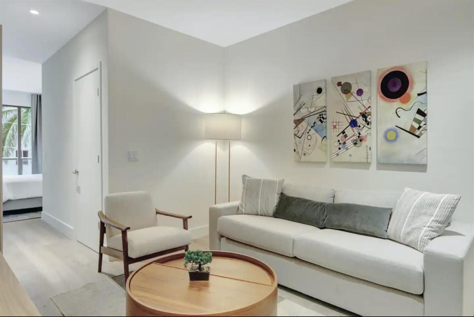 229 SW 9th Street # 201, Miami, FL 33130 — zdjęcie 2