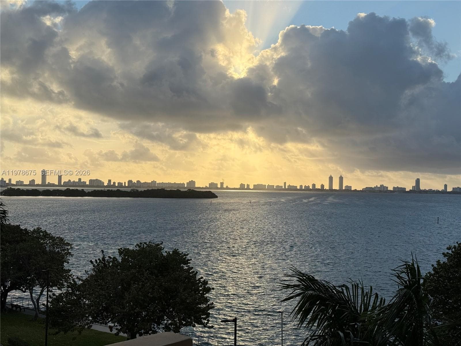 880 NE 69th St # 5Q, Miami, FL 33138 — zdjęcie 2