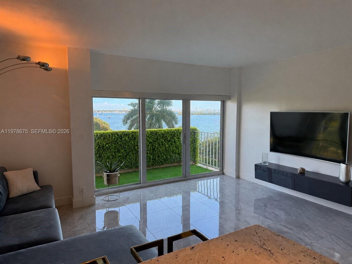 880 NE 69th St # 5Q, Miami, FL 33138 — zdjęcie 4