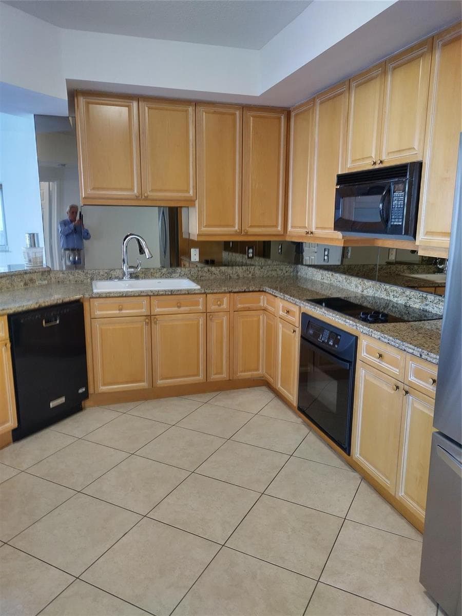 Jackson Tower Las Olas — zdjęcie 4