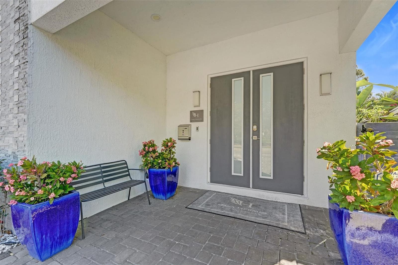 2502 NE 6th Avenue, Wilton Manors, FL 33305 — zdjęcie 3