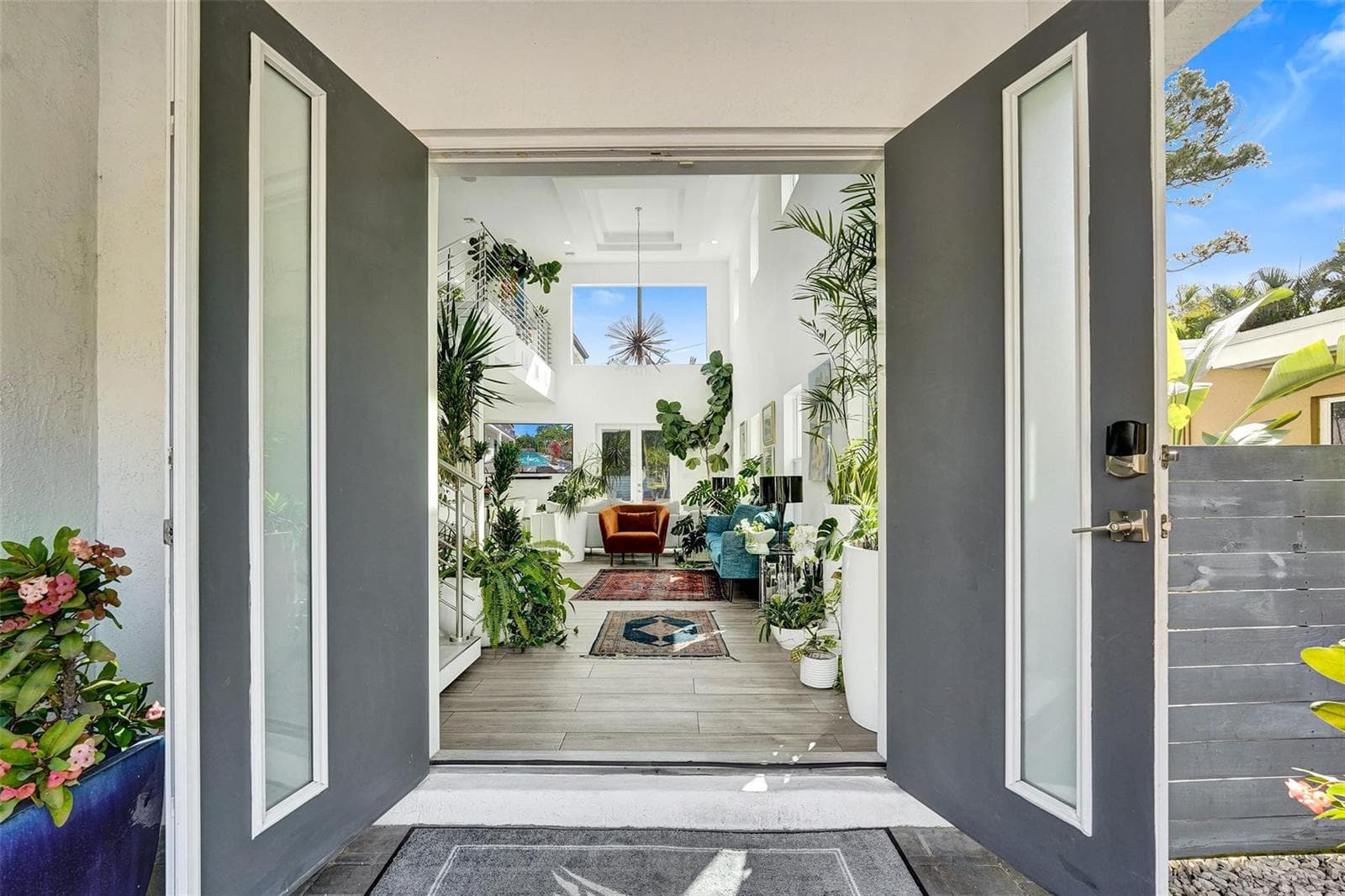 2502 NE 6th Avenue, Wilton Manors, FL 33305 — zdjęcie 4
