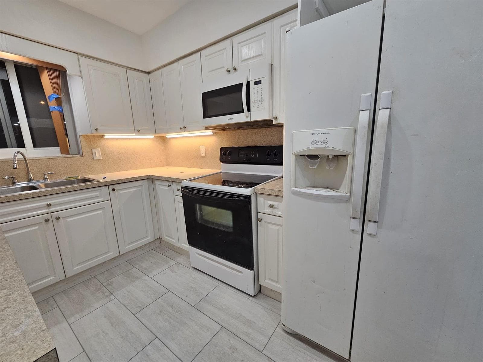 2030 SW 41st Avenue # 3, Fort Lauderdale, FL 33317 — zdjęcie 4
