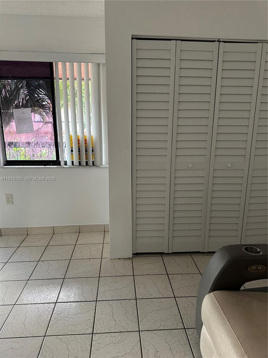 2194 W 60th St # 22213, Hialeah, FL 33016 — zdjęcie 2