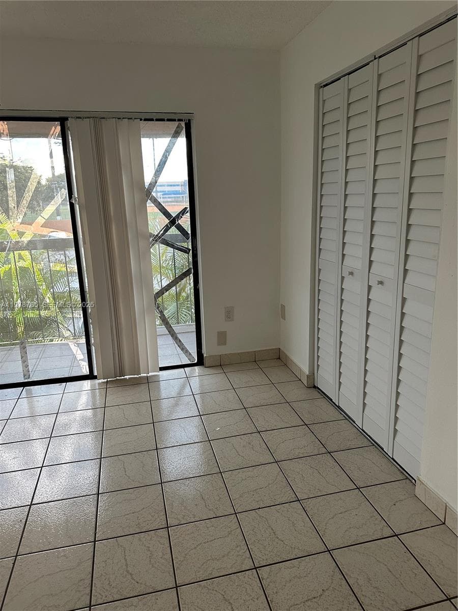2194 W 60th St # 22213, Hialeah, FL 33016 — zdjęcie 5
