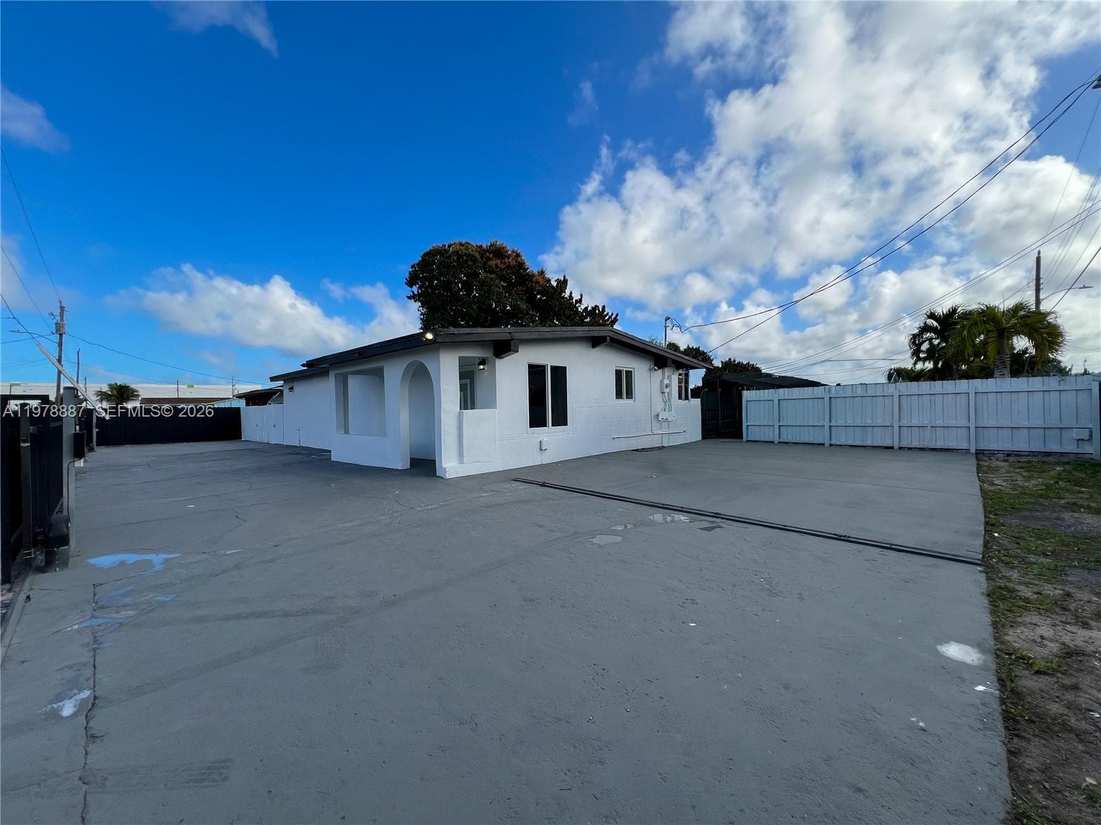 10090 W Fern St, Miami, FL 33157 — zdjęcie 3