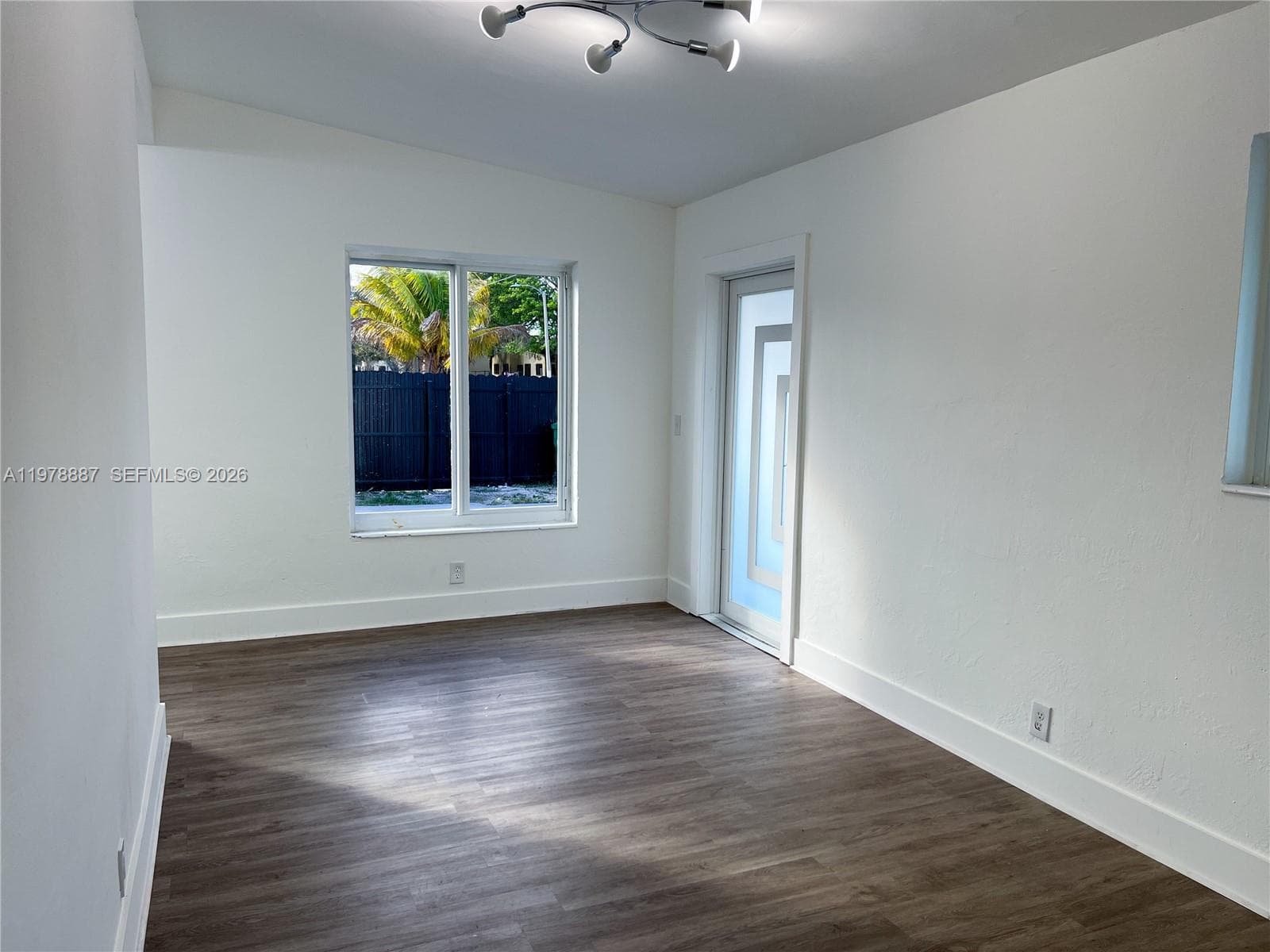 10090 W Fern St, Miami, FL 33157 — zdjęcie 5