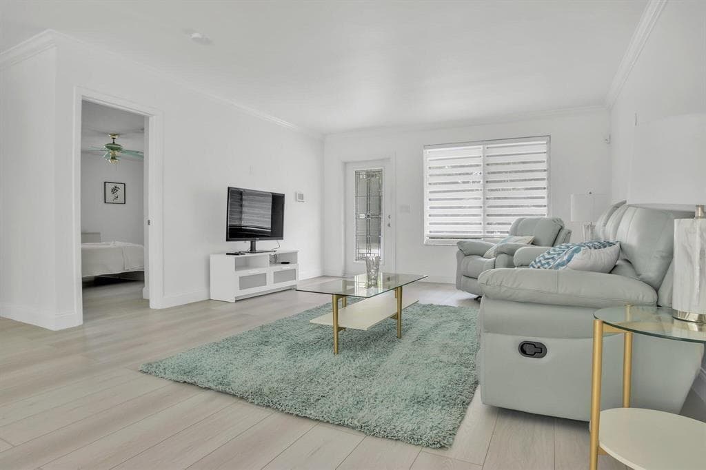 1250 Arthur Street, Hollywood, FL 33019 — zdjęcie 2