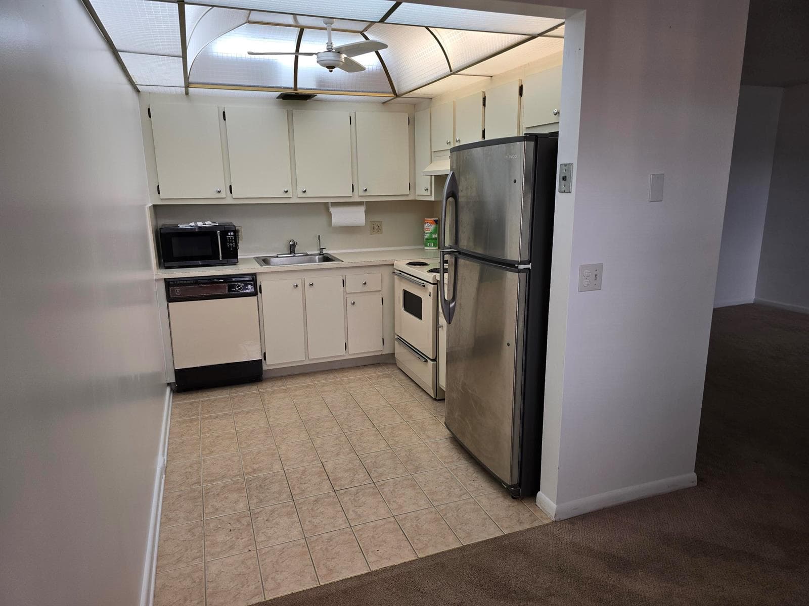 551 SW 135 Avenue # 216b, Pembroke Pines, FL 33027 — zdjęcie 5