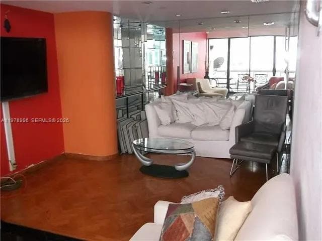 20185 E Country Club Dr # TS-3, Aventura, FL 33180 — zdjęcie 5