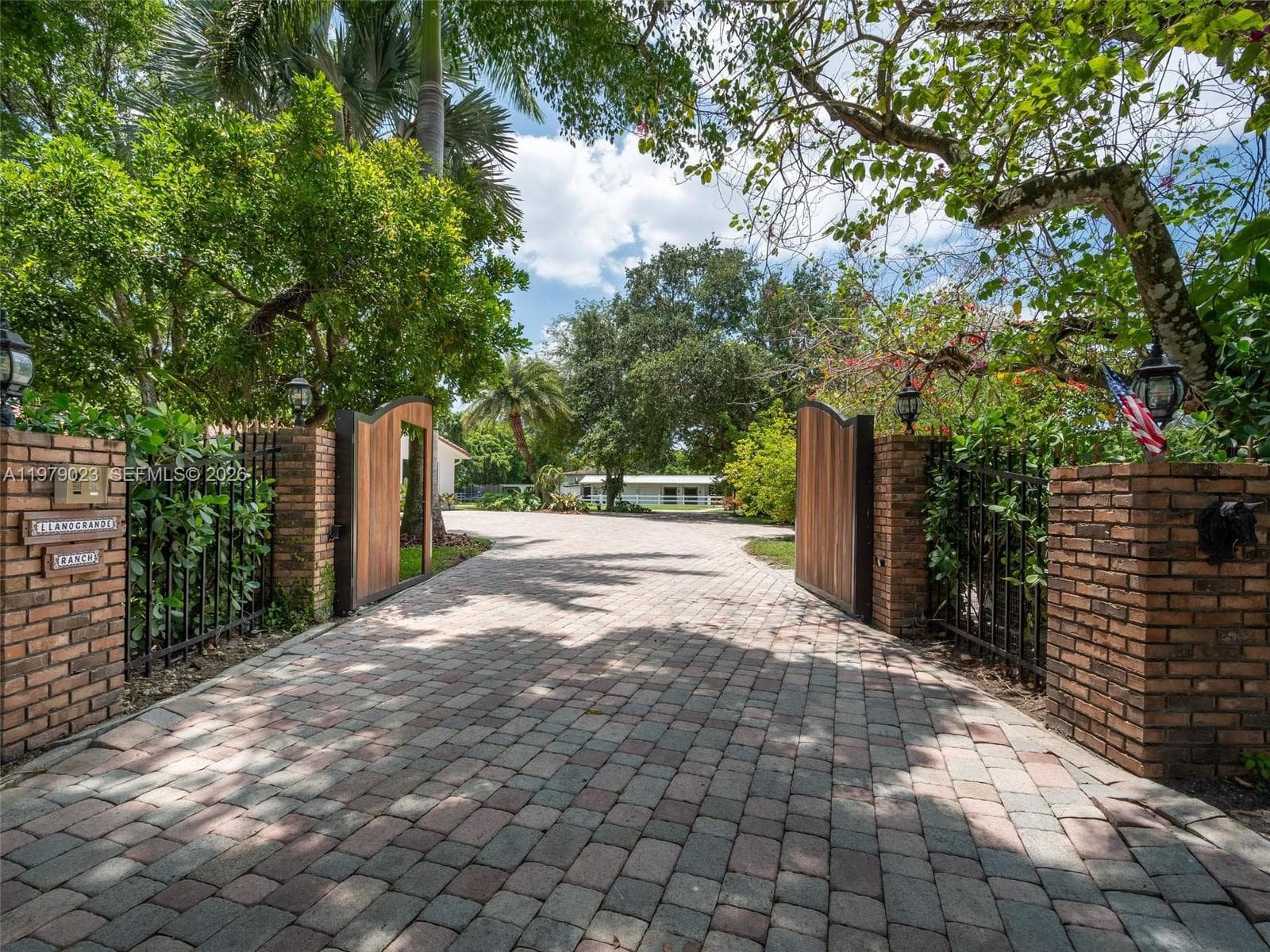 17220 SW 46th St, Southwest Ranches, FL 33331 — zdjęcie 2