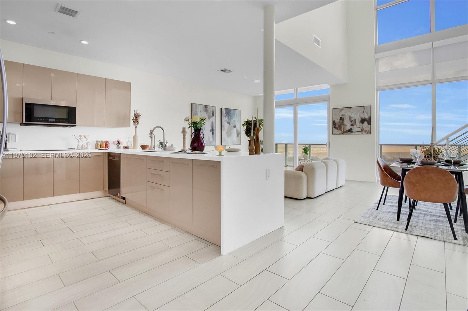 2000 Metropica Way # PH02, Sunrise, FL 33323 — zdjęcie 2