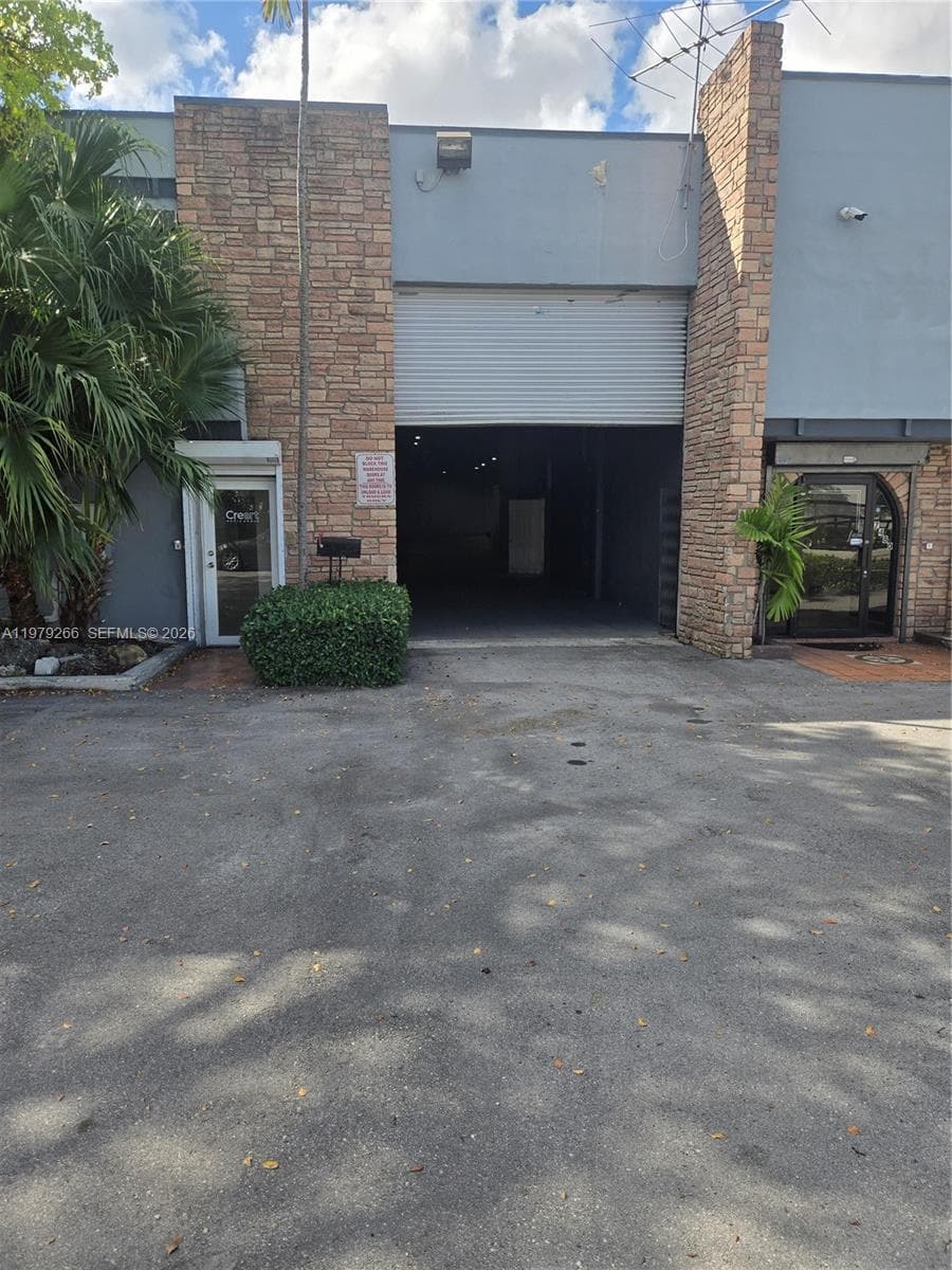 7480 NW 52nd St, Miami, FL 33166 — zdjęcie 5