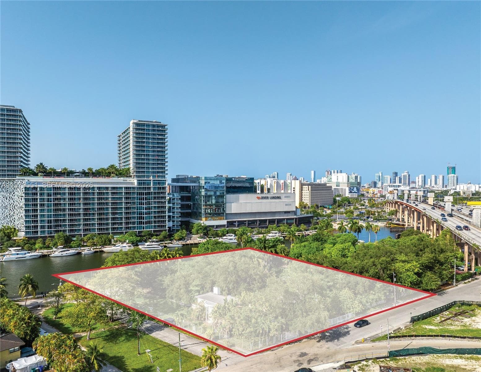 1515 NW North River Dr, Miami, FL 33125 — zdjęcie 2