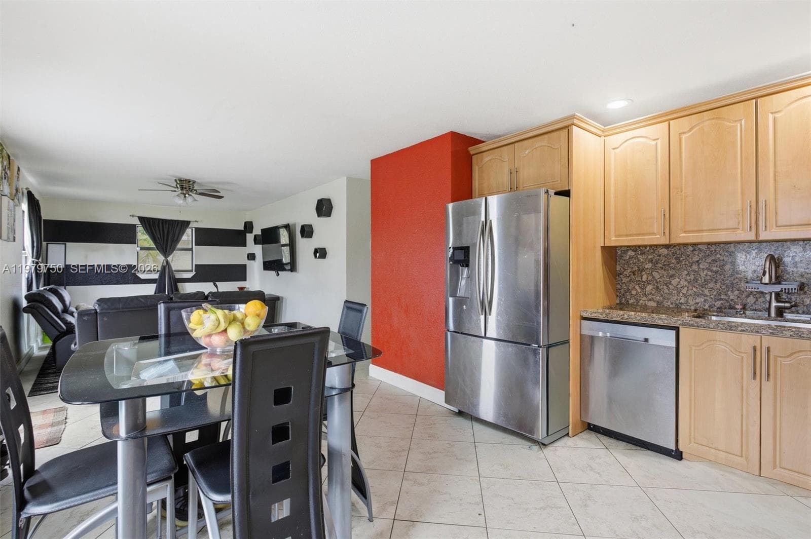 720 SW 81 Ter, North Lauderdale, FL 33068 — zdjęcie 4
