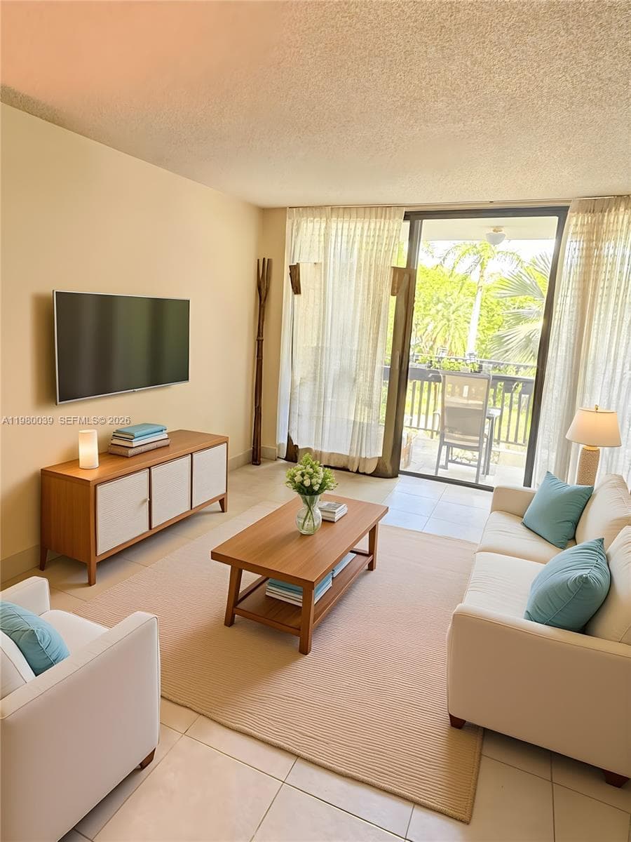 100 Ocean Lane Dr # 303, Key Biscayne, FL 33149 — zdjęcie 5