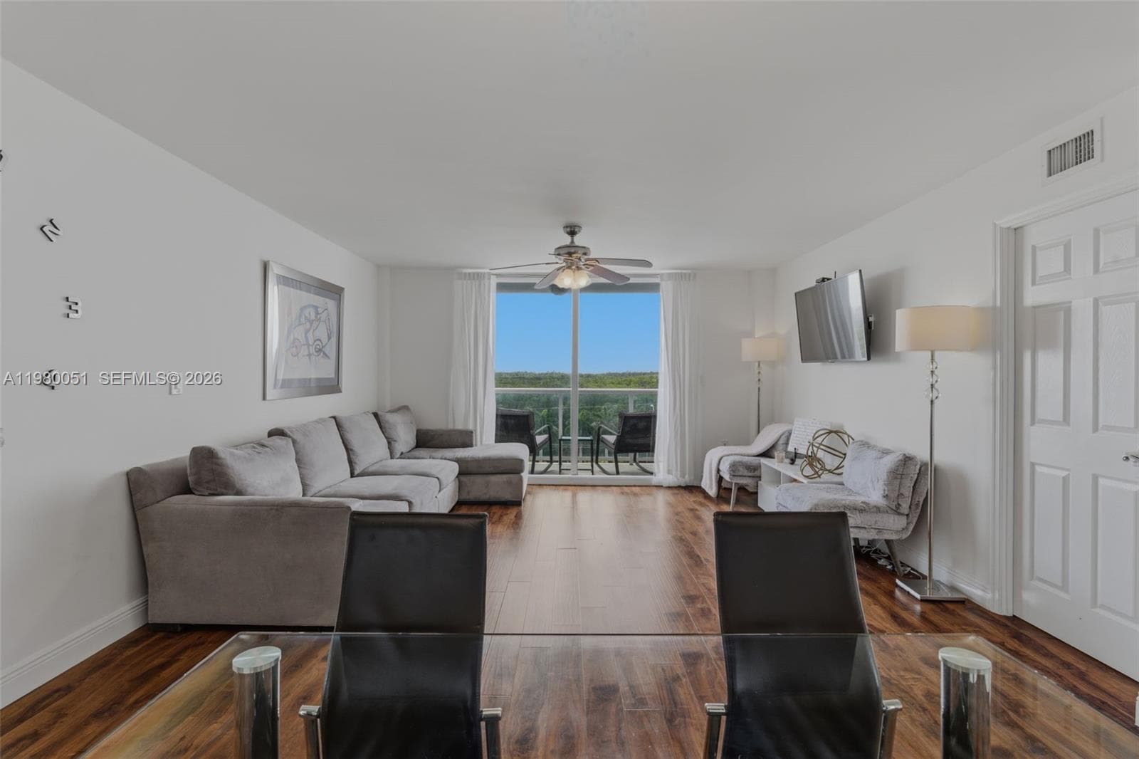 2841 NE 163rd St # 802, North Miami Beach, FL 33160 — zdjęcie 5