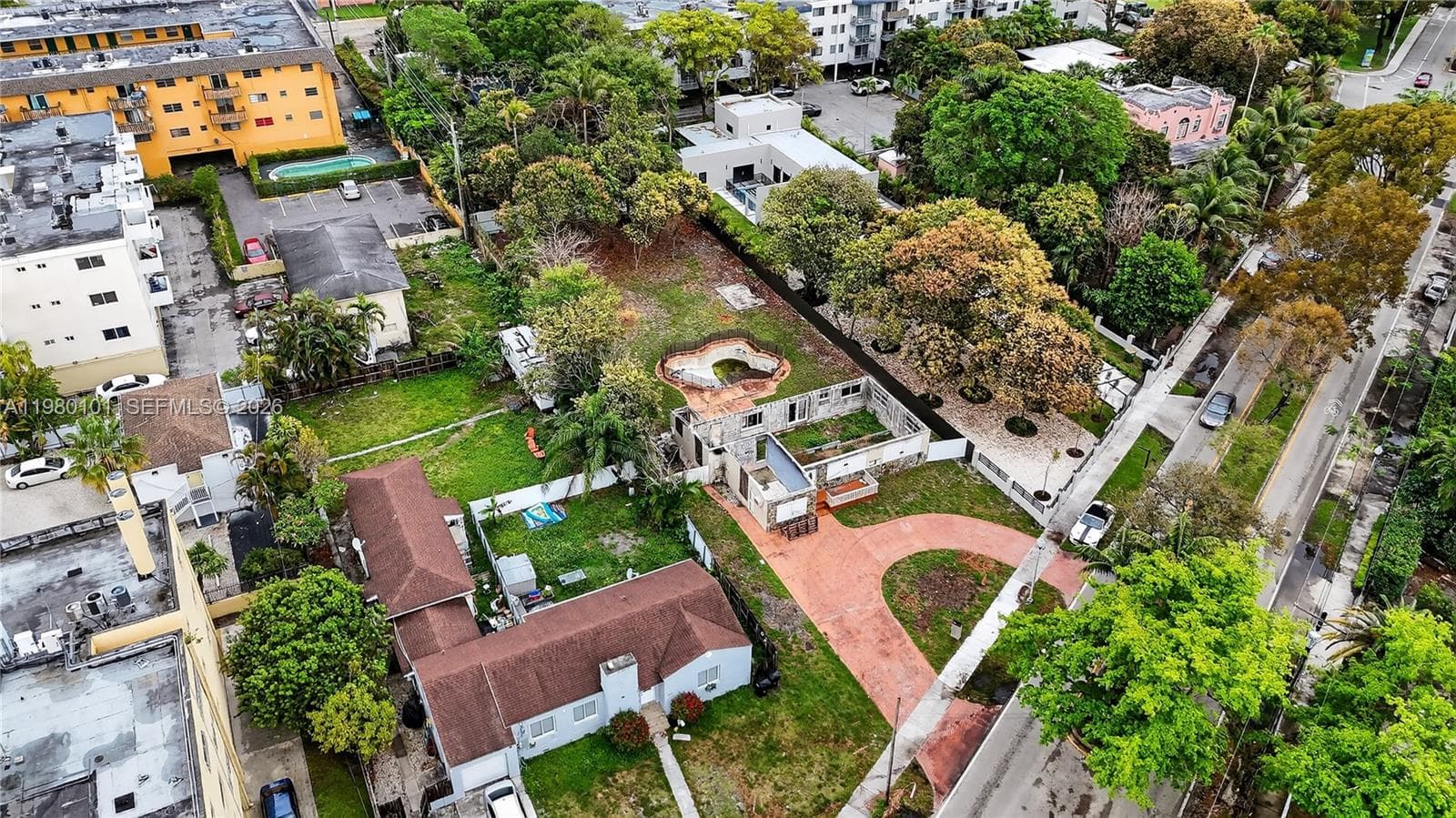 12395 Griffing Blvd, North Miami, FL 33161 — zdjęcie 4
