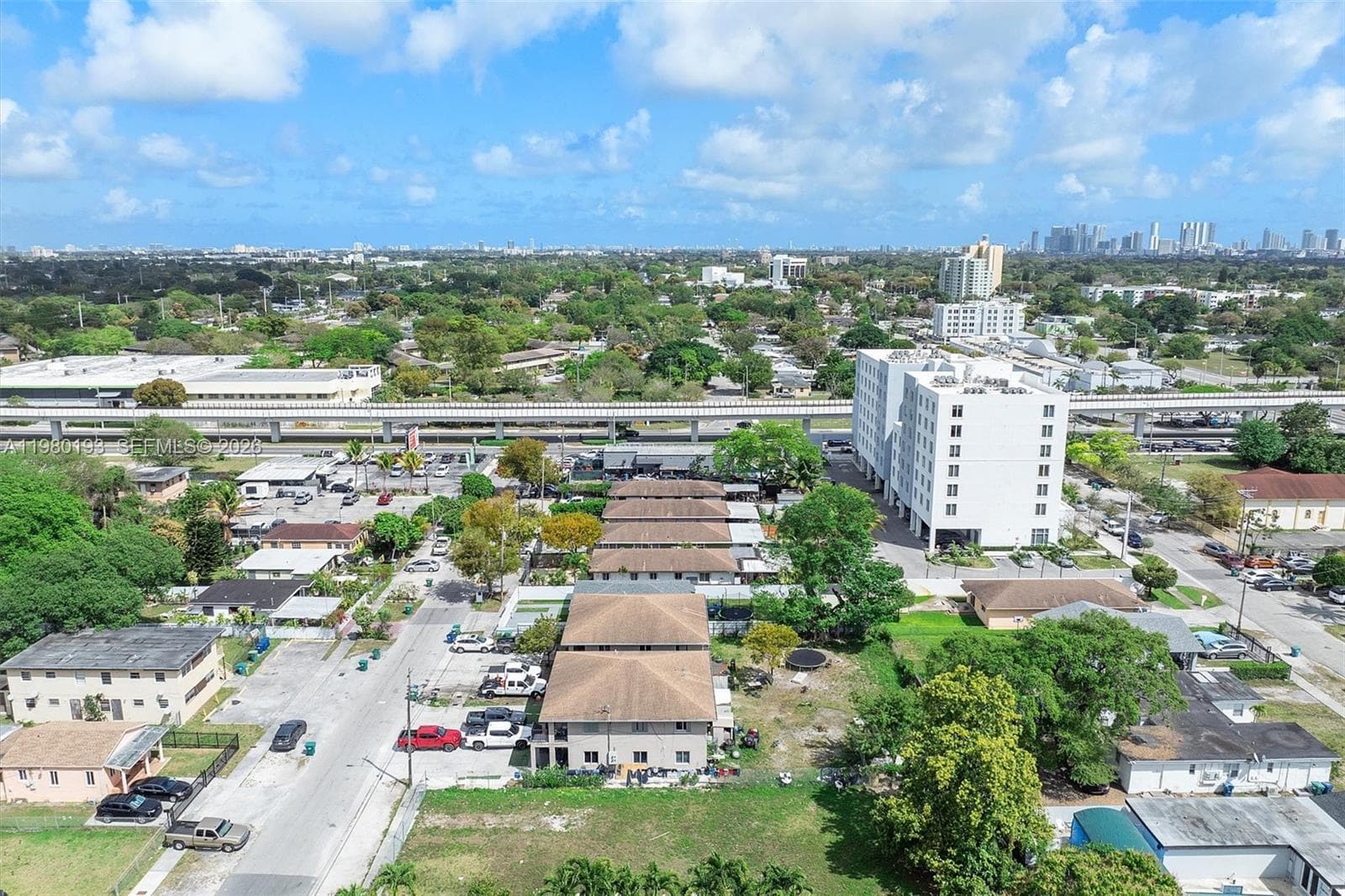 2780 NW 56th St, Miami, FL 33142 — zdjęcie 4