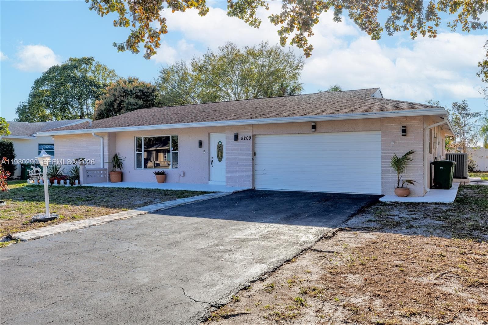 8209 NW 91st Ave, Tamarac, FL 33321 — zdjęcie 5