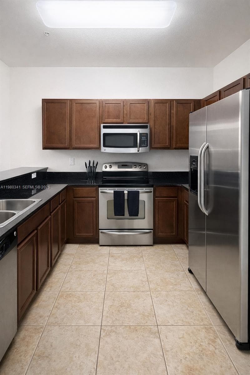 8899 NW 107th Ct # 219, Doral, FL 33178 — zdjęcie 5