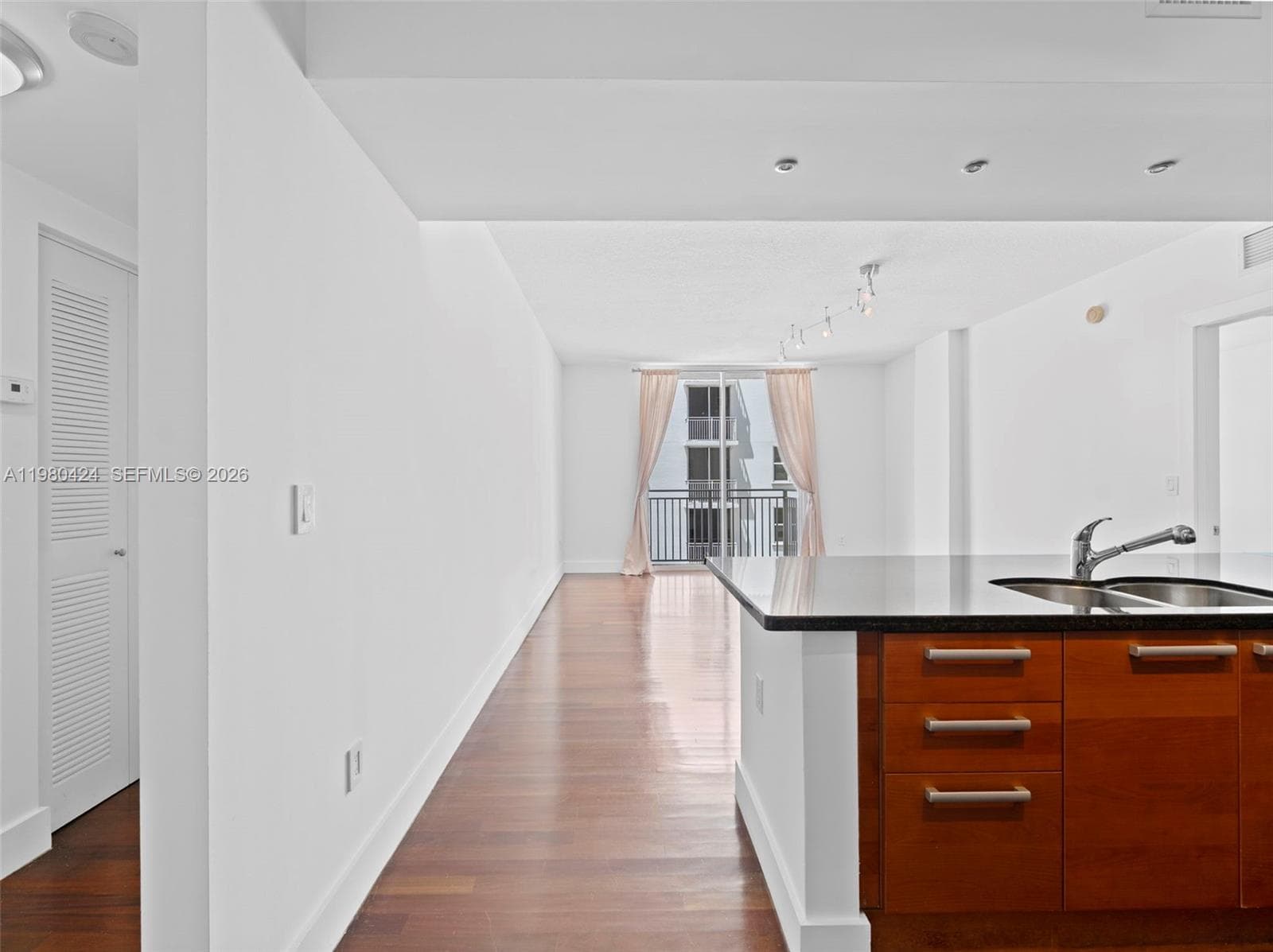 2030 S Douglas Rd # 610, Coral Gables, FL 33134