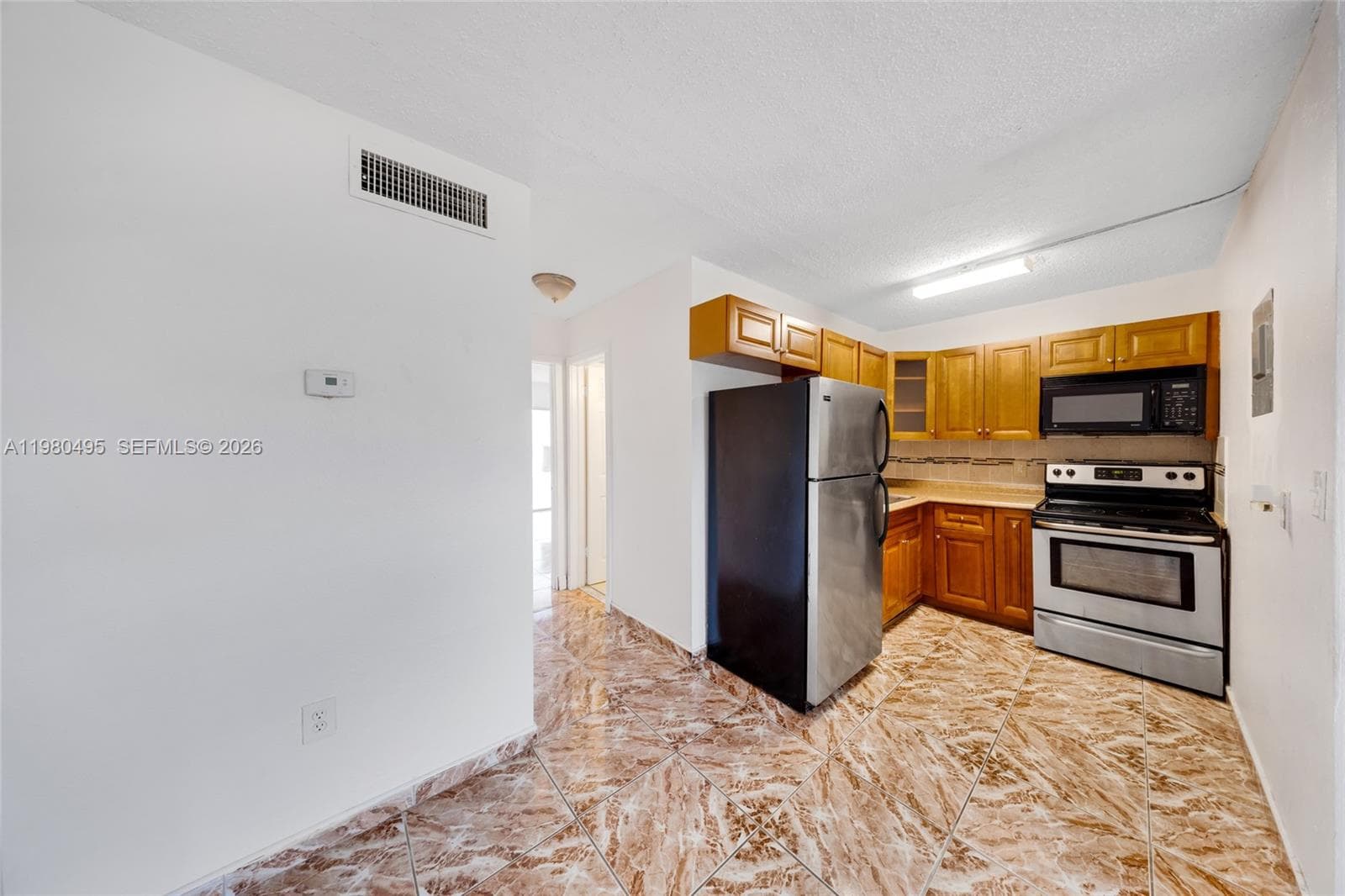 301 NW 177th St # 201, Miami Gardens, FL 33169 — zdjęcie 5