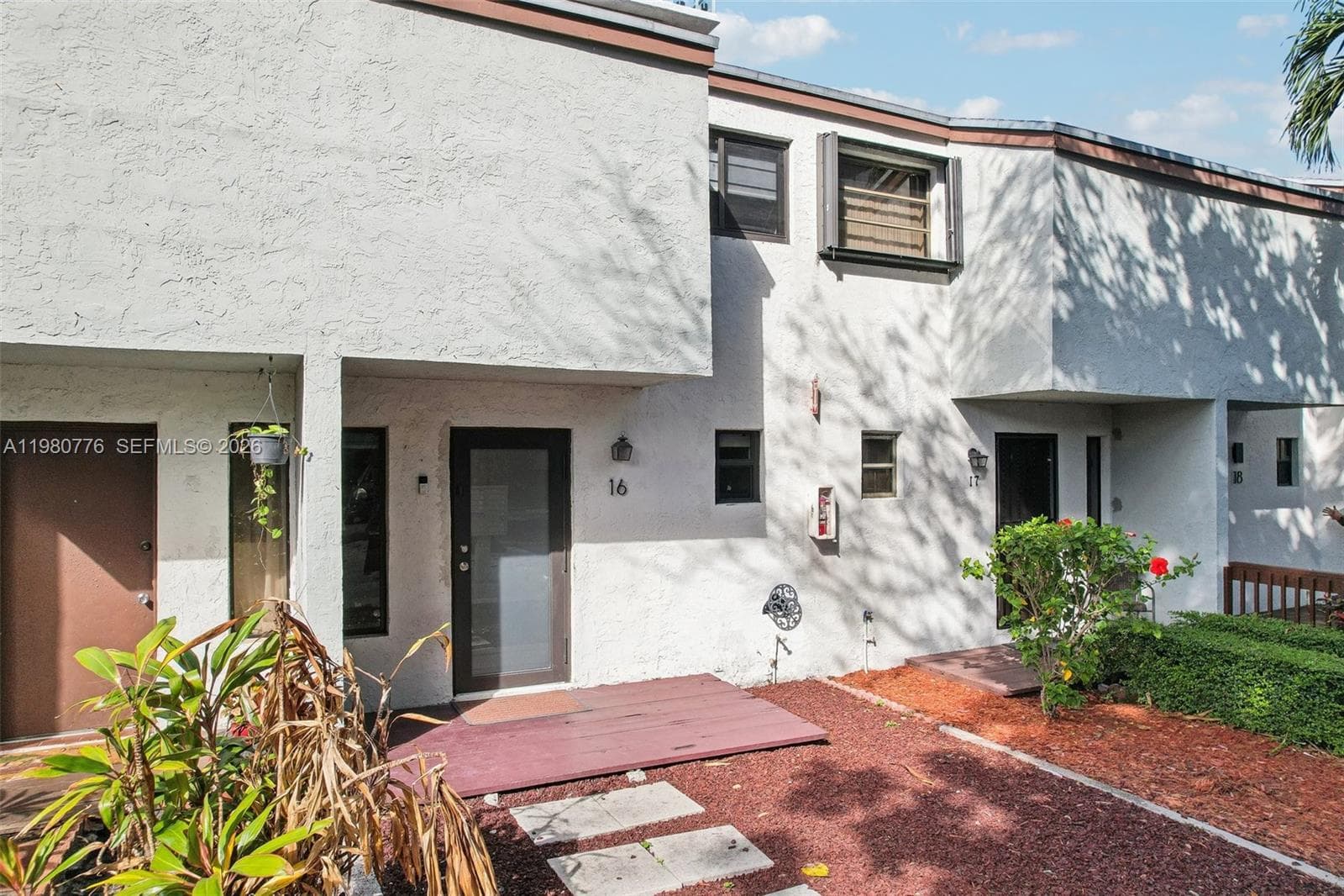 1901 NW S River Dr # 16B, Miami, FL 33125 — zdjęcie 2