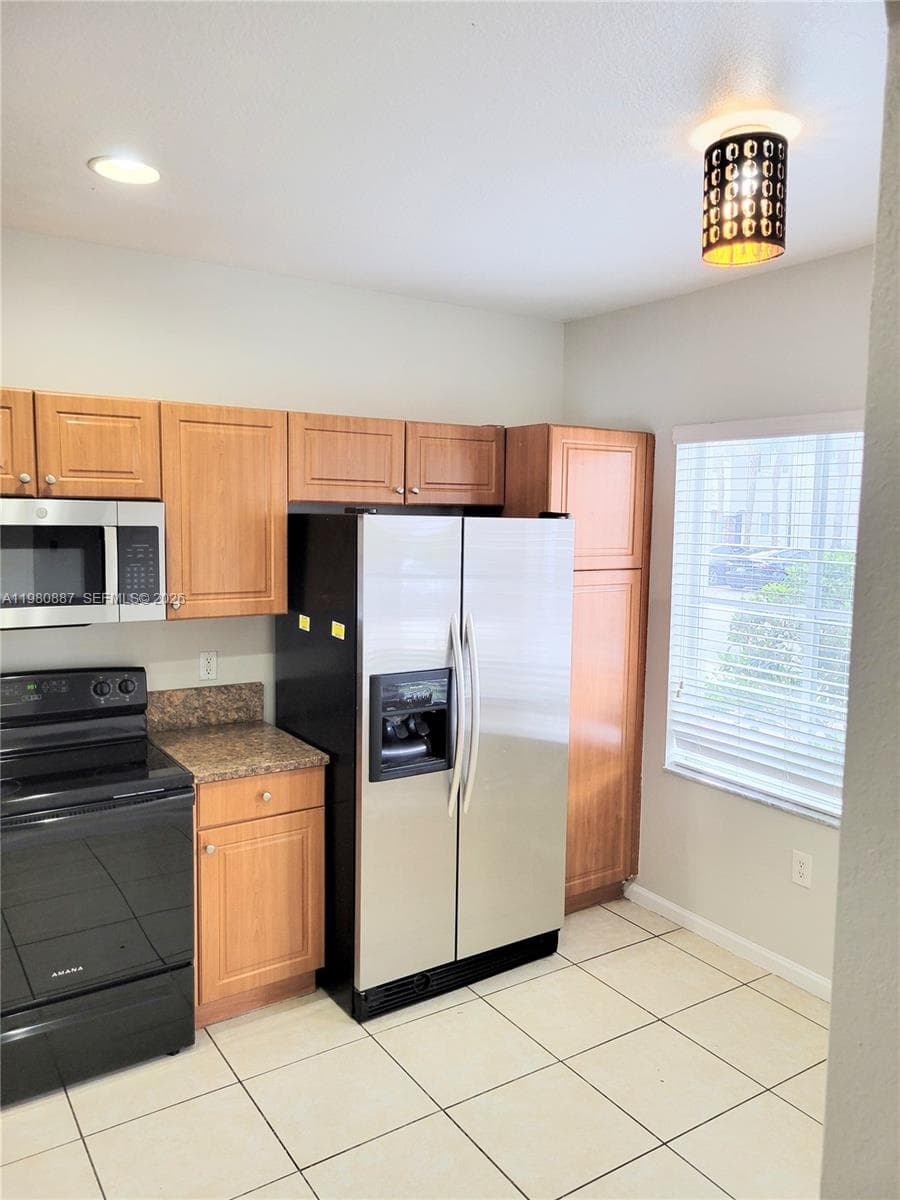 8263 SW 27th St # 102, Miramar, FL 33025 — zdjęcie 4