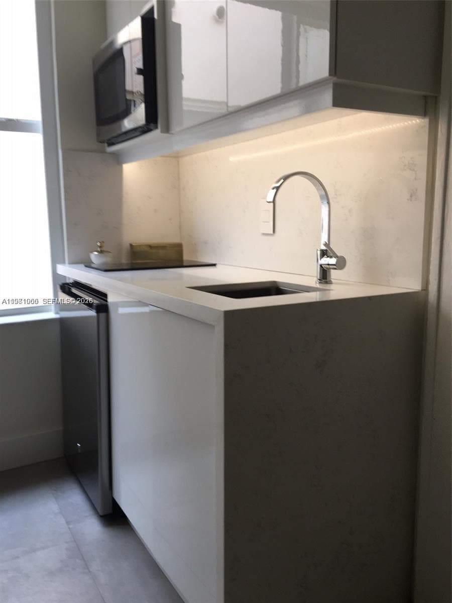119 Menores Ave # 8A, Coral Gables, FL 33134 — zdjęcie 3