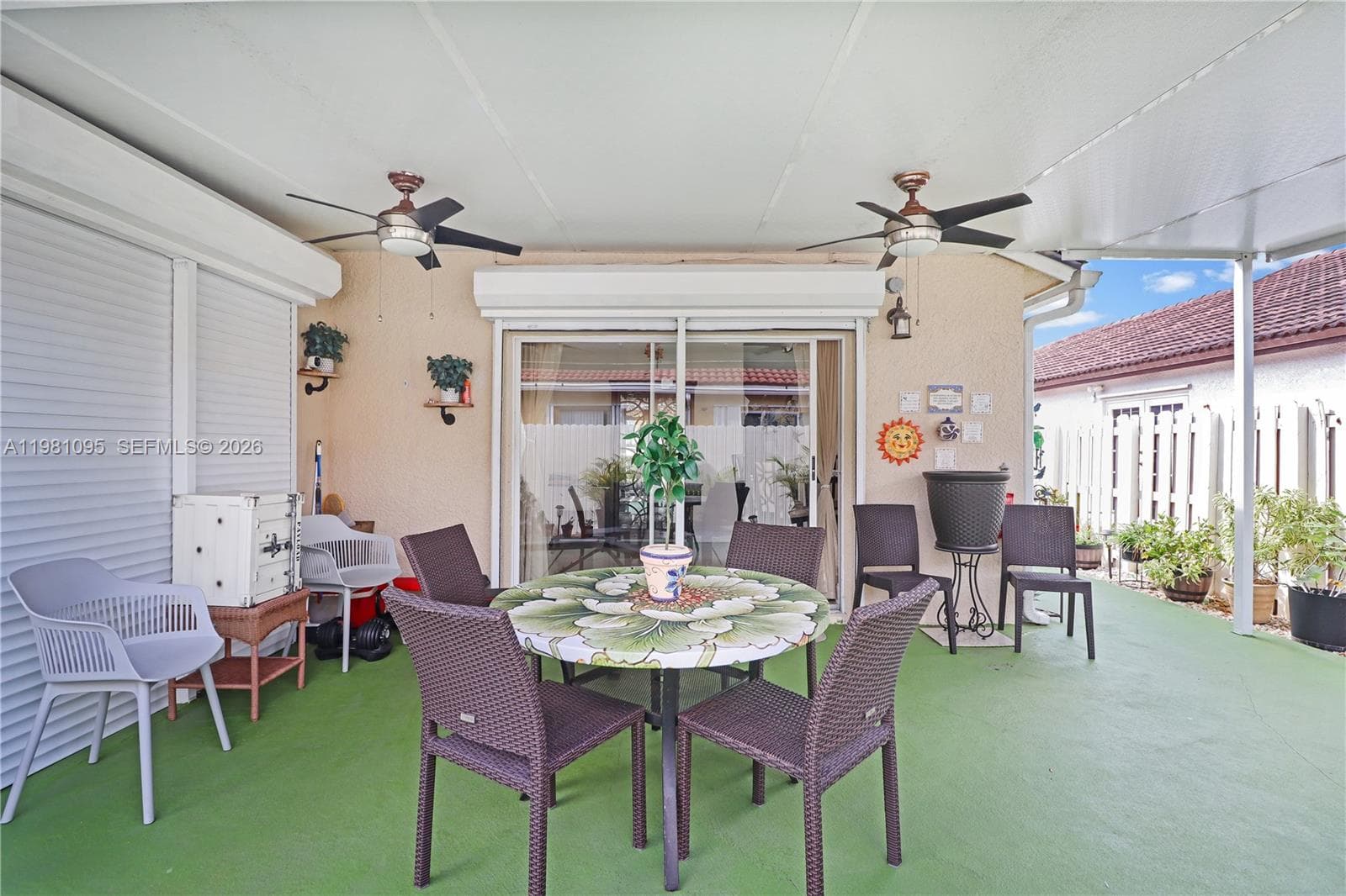 8070 SW 157th Pl, Miami, FL 33193 — zdjęcie 2
