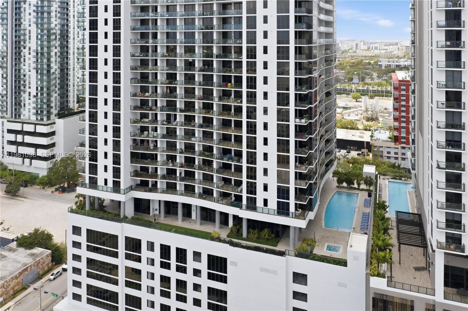 1600 NE 1st Ave # 1610, Miami, FL 33132 — zdjęcie 2