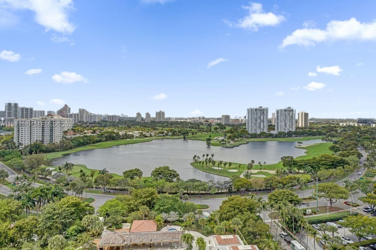 20281 E Country Club Dr # 1703, Aventura, FL 33180