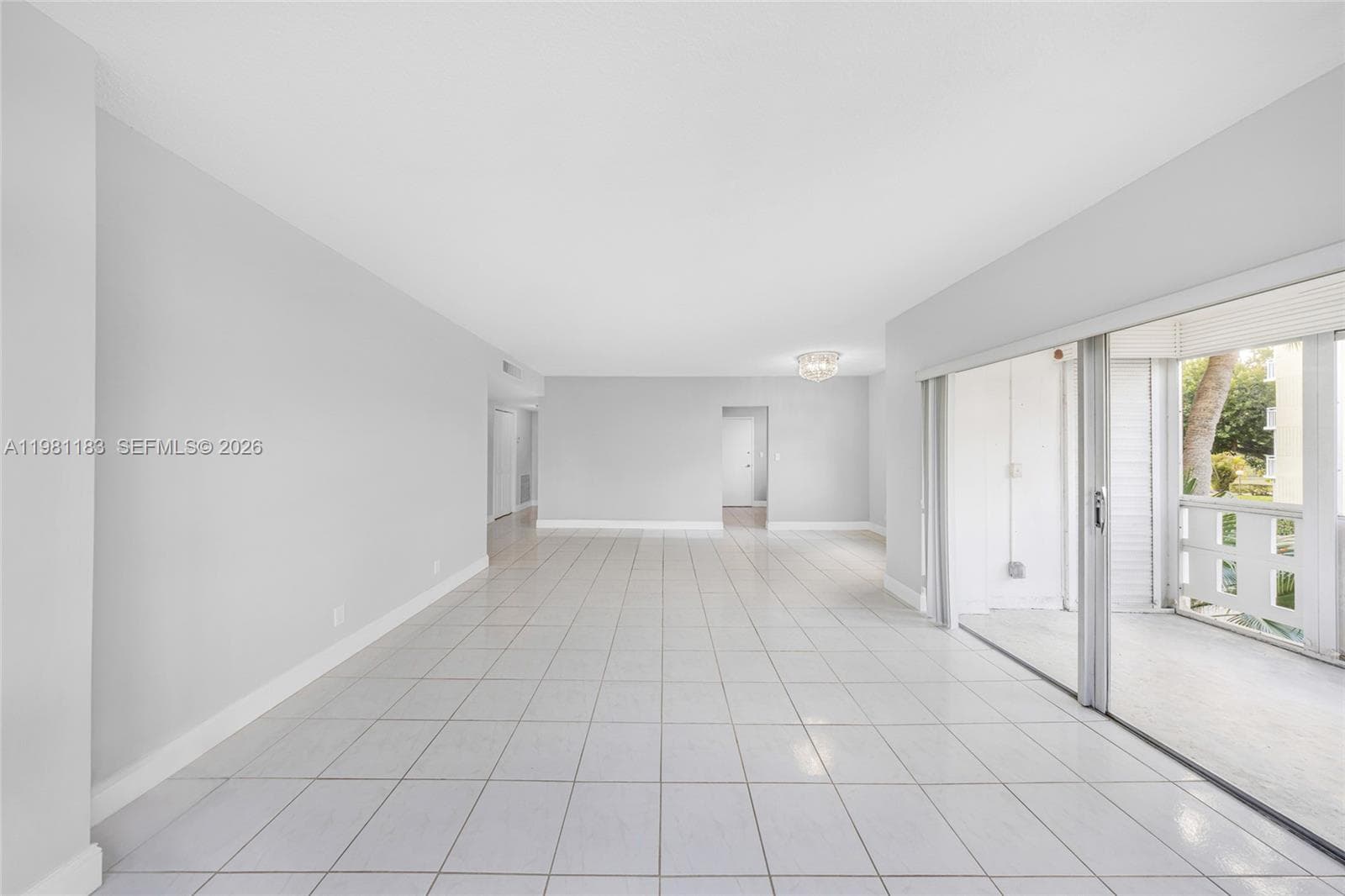 4350 Hillcrest Dr # 200, Hollywood, FL 33021 — zdjęcie 2