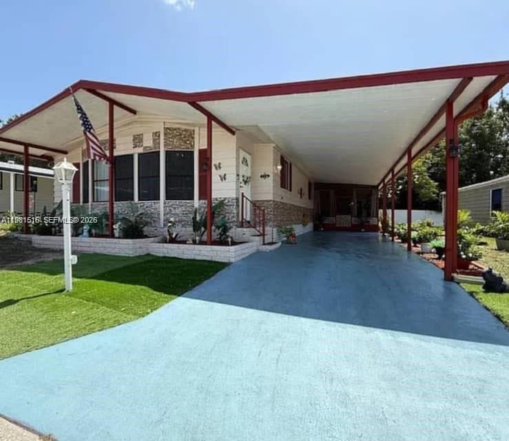 215 LAURELCREST CIR VALRICO, Brandon, FL 33594