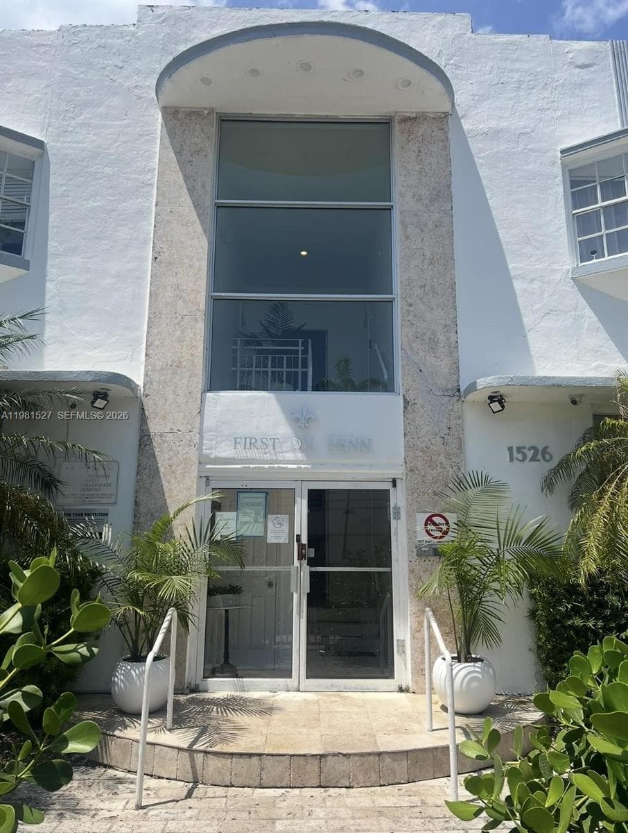1526 Pennsylvania Ave # 15, Miami Beach, FL 33139