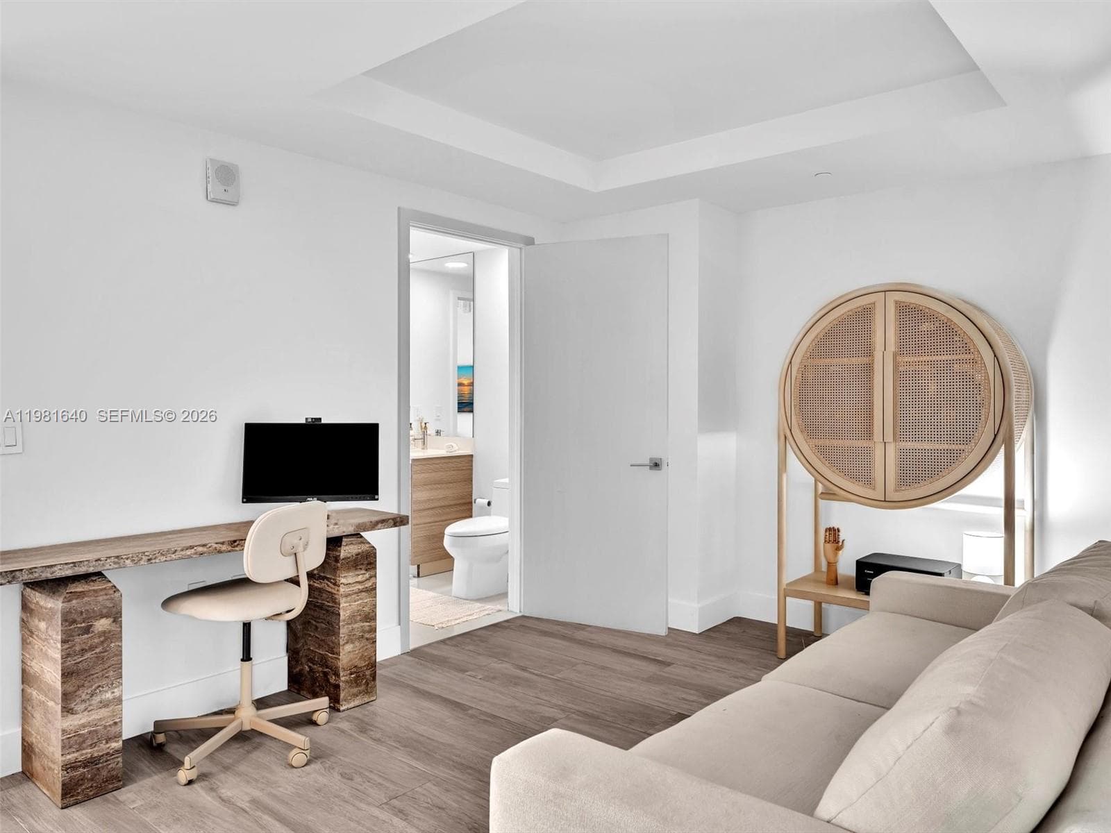 121 NE 34th St # 2102, Miami, FL 33137 — zdjęcie 4
