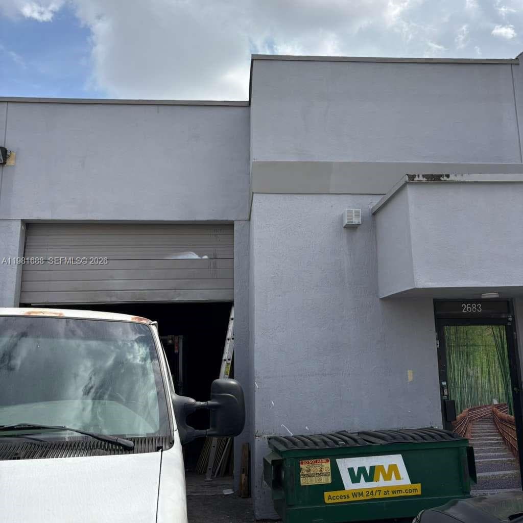 2683 76, Hialeah, FL 33016