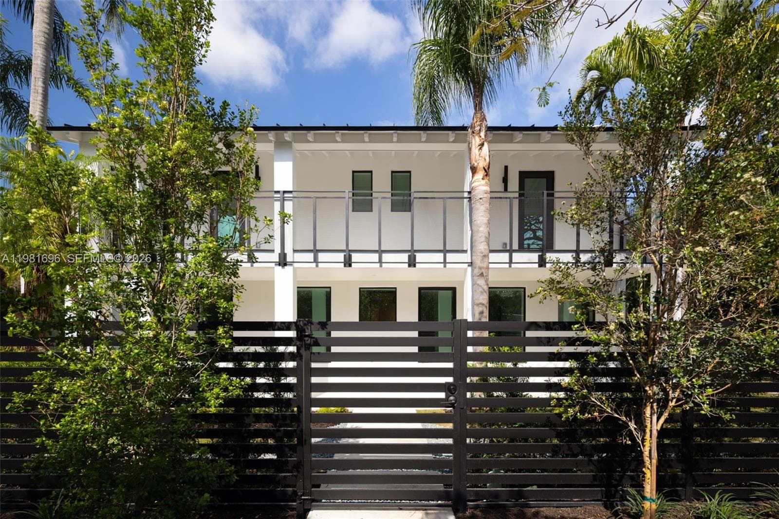 1701 Micanopy Ave, Coconut Grove, FL 33133 — zdjęcie 4