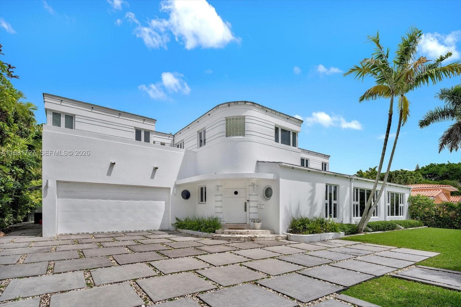 1021 N Greenway Dr, Coral Gables, FL 33134 — zdjęcie 3