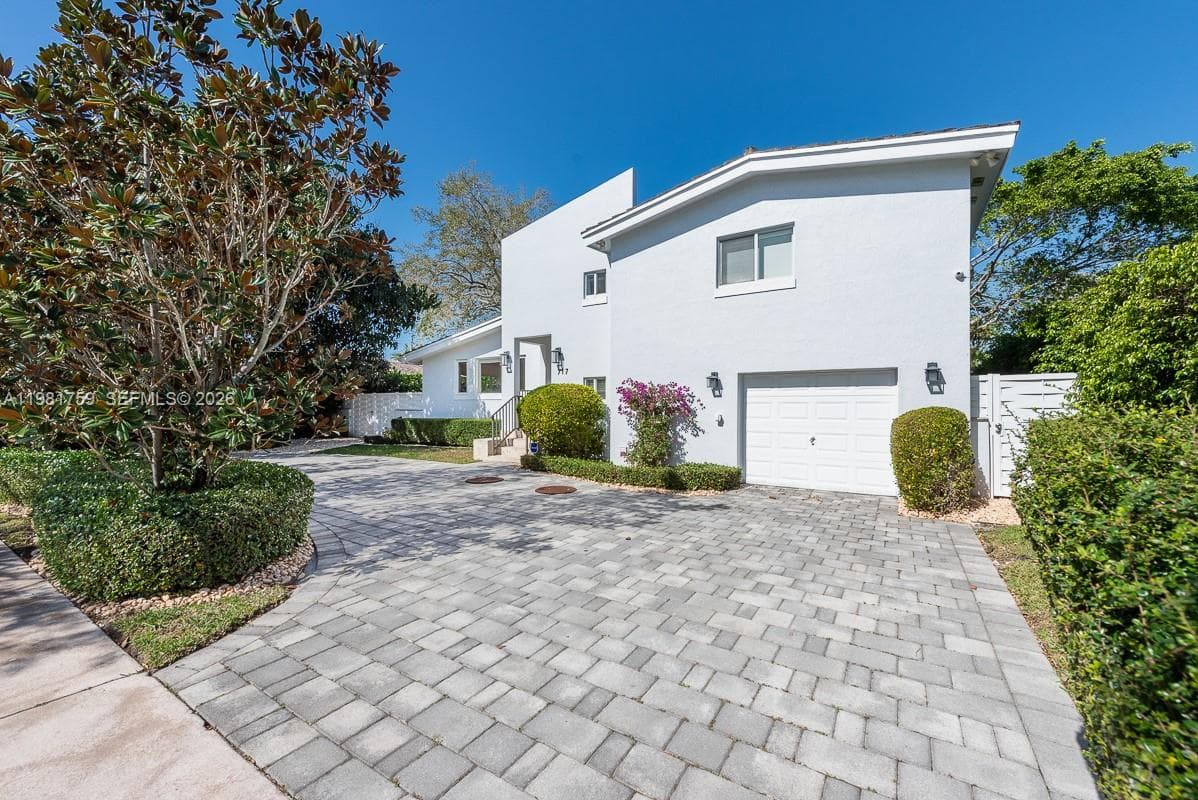 717 Benevento Ave, Coral Gables, FL 33146 — zdjęcie 2