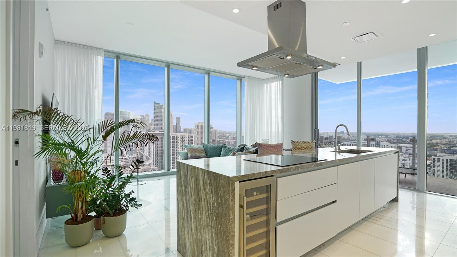 700 NE 26th Ter # 3005, Miami, FL 33137 — zdjęcie 2