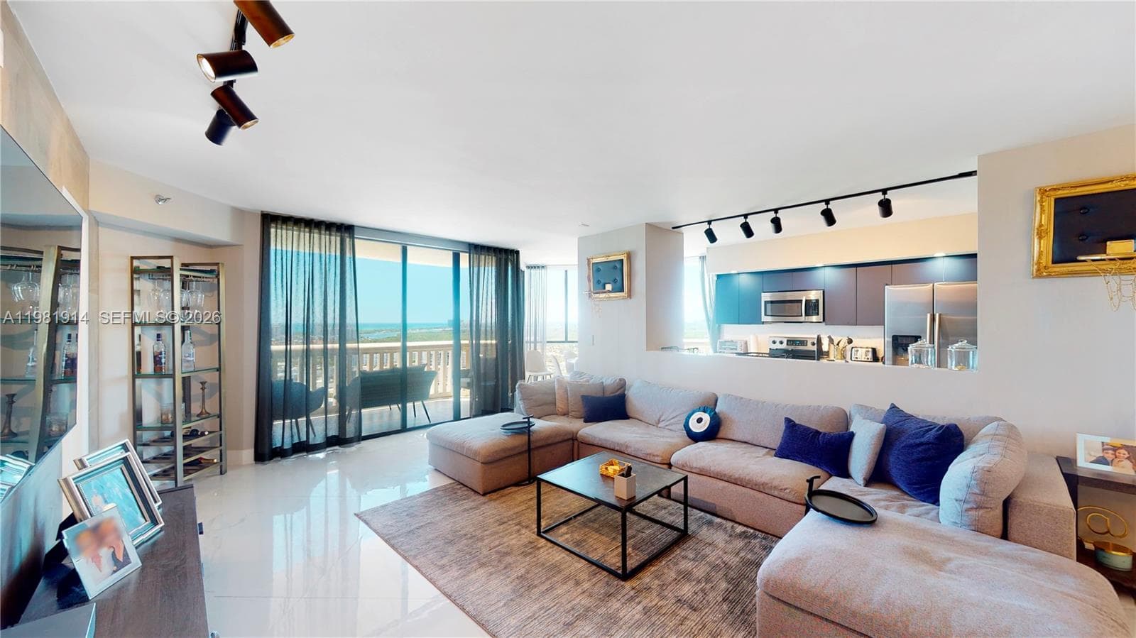 1000 W Island Blvd # 2903, Aventura, FL 33160 — zdjęcie 3
