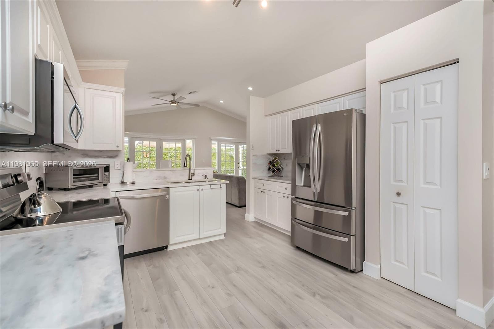 11030 Harbour Springs Cir, Boca Raton, FL 33428 — zdjęcie 2