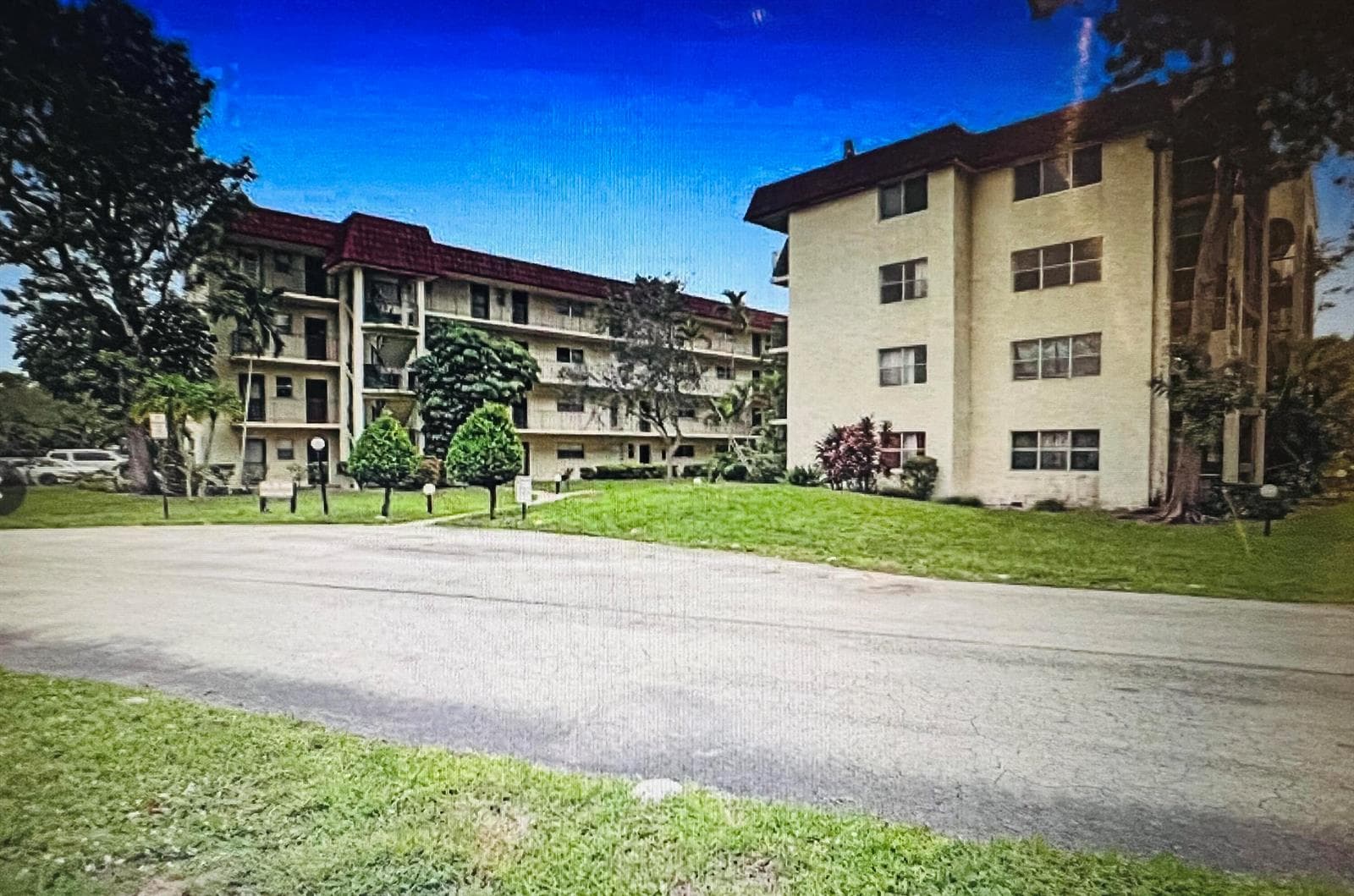 3330 Spanish Moss Terrace # 406, Lauderhill, FL 33319 — zdjęcie 3