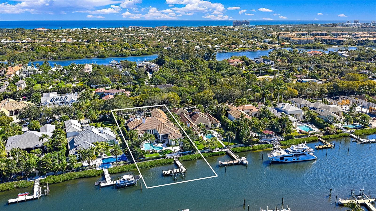 466 Mariner Dr, Jupiter, FL 33477 — zdjęcie 4